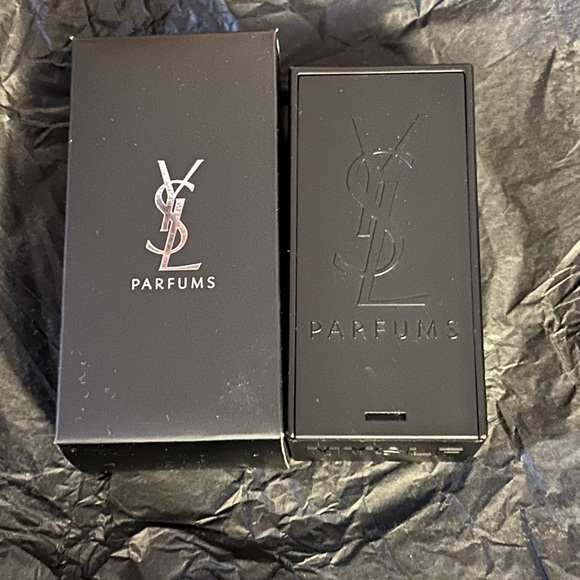 Yves Saint Laurent case - Picture 2 of 10